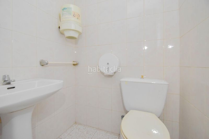 Foto 645ac691-bbda-499c-93ad-15b729ace949. Local comercial a Pinos Puente