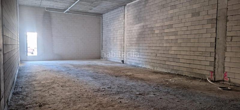 Foto fe178469-eff1-45a5-b488-800bb89cb011. Affitto locale commerciale in Av. F. Garcia Lorca - Nueva Estación Autobuses Granada