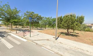 Terreny residencial a Parque Nueva Granada. Oportunidad de inversión en granada