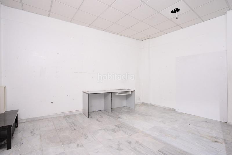 Foto f11e96cf-a6a2-4a31-9e33-6119dd771c6d. Local comercial a Atarfe