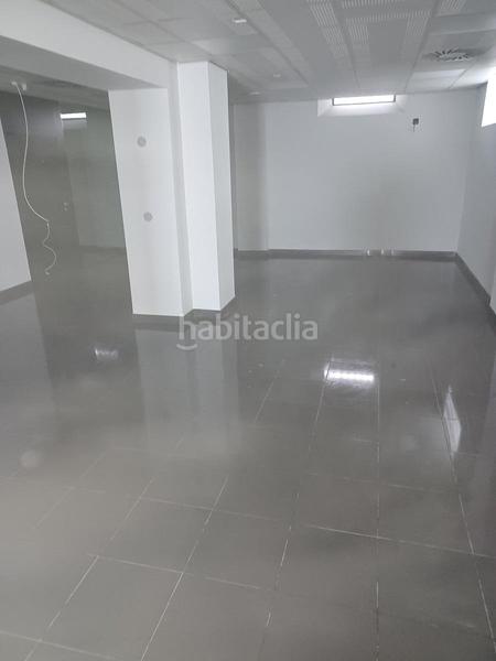 Foto d4deea9a-fb53-4e64-9fa1-3efda9d47e1a. Local comercial gran local ! en Pinos Puente