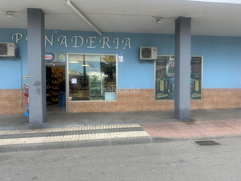Foto 778a0747-0a67-4e6b-a538-2276f0a726ef. Traspàs local comercial a Atarfe