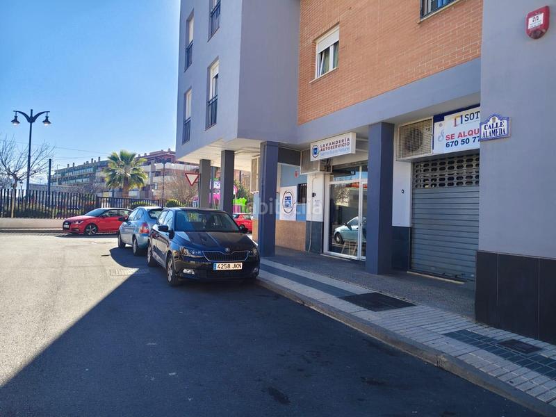 Foto 741210e2-190c-4741-a5f6-8944c5b0b653. Location local commercial dans Atarfe