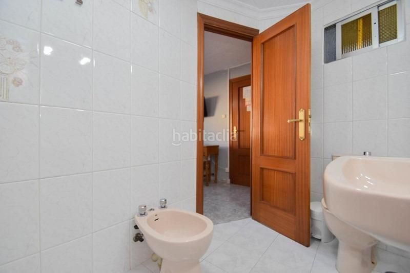 Foto 44229180-689d-4998-89cf-b6863bdaa3df. Edifici a Santa Fe