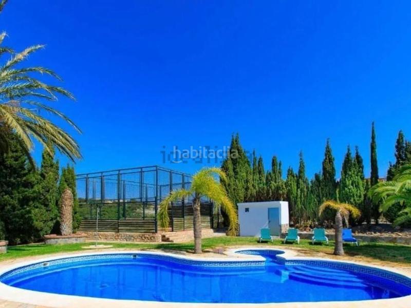 Foto 17656774-a503-449a-919a-ab209db3f062. Chalet la vivienda de tus sueños está en venta en Motril
