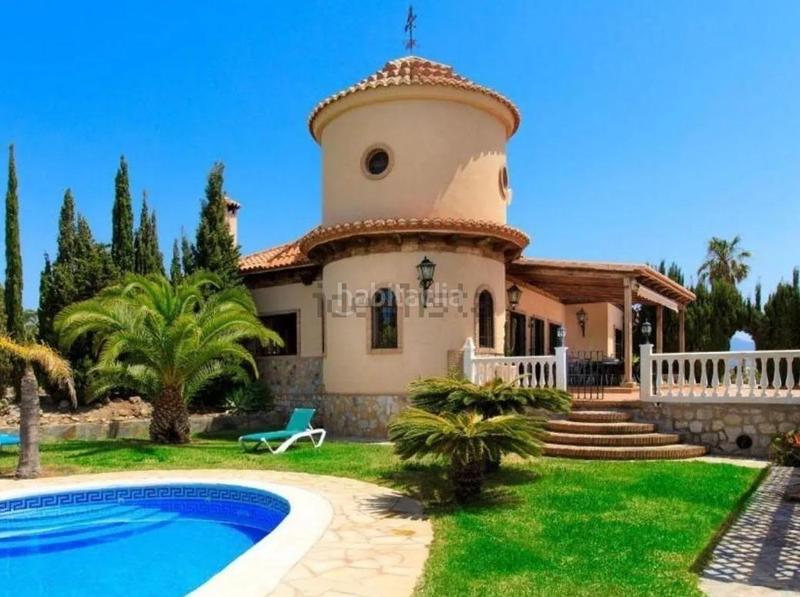 Foto 55287822-a6da-4a4d-a34b-7585c7044258. Chalet la vivienda de tus sueños está en venta en Motril