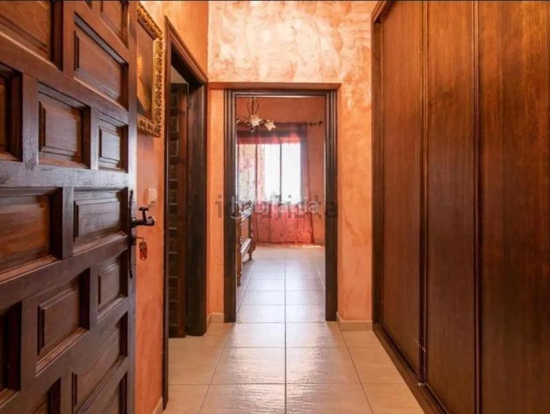 Foto 7fc22c2e-b2e8-43bf-a242-8d160c7195fb. Chalet la vivienda de tus sueños está en venta en Motril