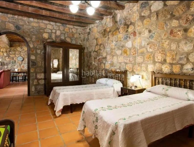 Foto 9d182e8b-63d1-4183-ae9d-2454bec44f4c. Chalet la vivienda de tus sueños está en venta en Motril