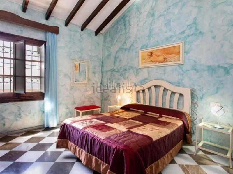 Foto ad55aefe-2034-4c69-9b66-492a43cfac37. Chalet la vivienda de tus sueños está en venta en Motril