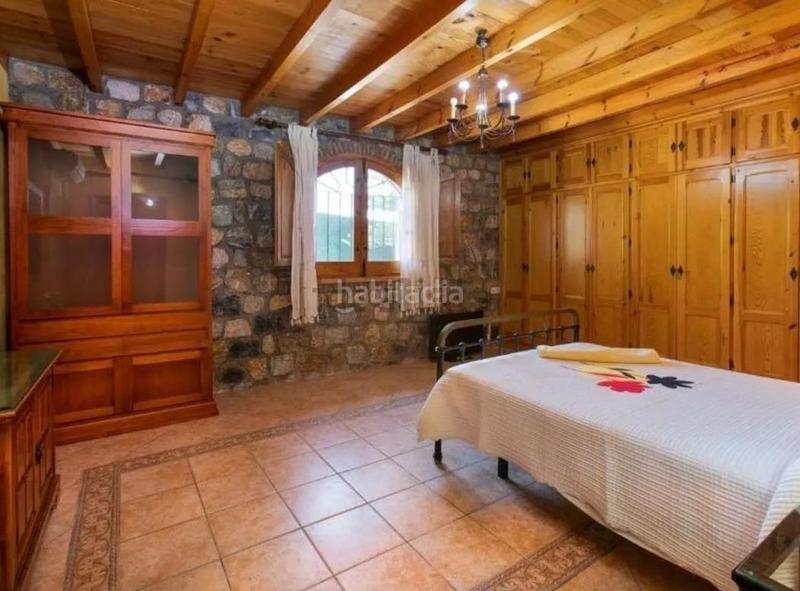 Foto f7d486c1-5650-40fe-9fa4-92d14da89512. Chalet la vivienda de tus sueños está en venta en Motril