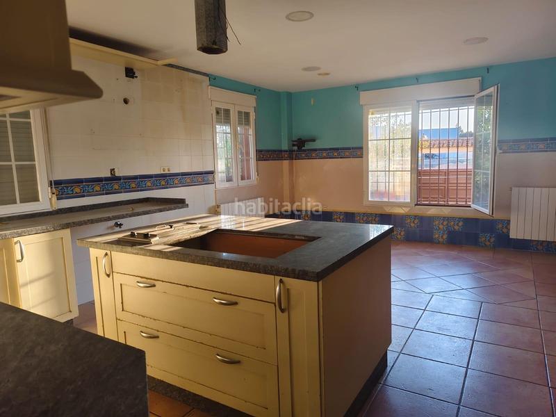 Foto 58d463c6-7c8e-4198-abb2-8cf03623c2fd. Chalet con riscaldamento parcheggio piscina in Atarfe