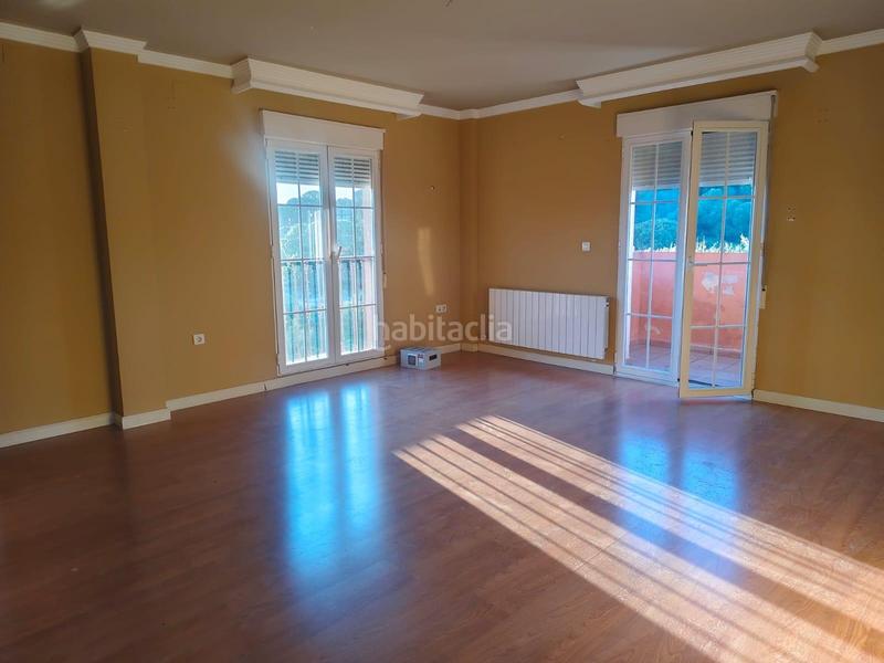 Foto d1d5e1ce-98b2-4bbb-889a-df71073856a7. Chalet con riscaldamento parcheggio piscina in Atarfe