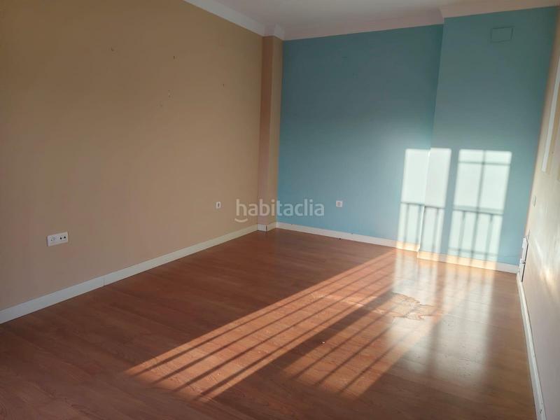 Foto dcca8ae0-afa3-42a2-b515-254f887bff73. Chalet con riscaldamento parcheggio piscina in Atarfe