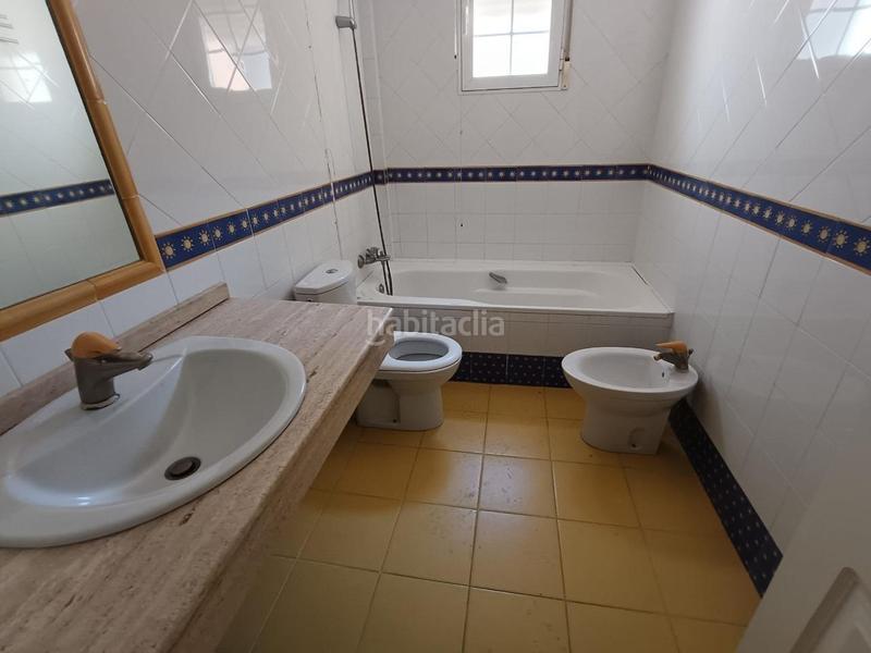 Foto fb053bc4-6814-4451-a823-87fbcdfc8441. Chalet con riscaldamento parcheggio piscina in Atarfe