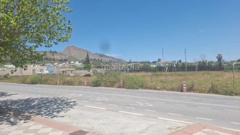 Foto 60db6e8a-eb70-4c0e-8d9a-1371b9a85ff1. Local comercial a Atarfe