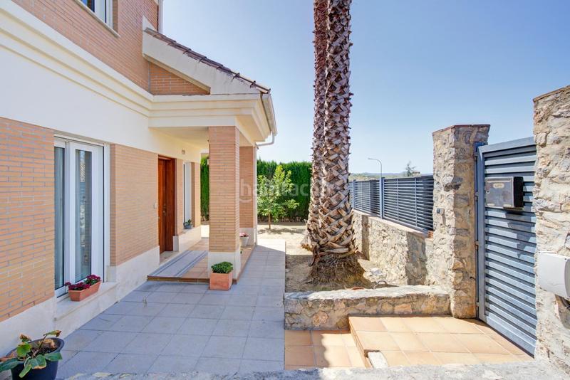 Foto 07e69d6b-0fa3-4671-90f8-b95a7bc3ddd6. Chalet con riscaldamento parcheggio piscina in Villa de Otura