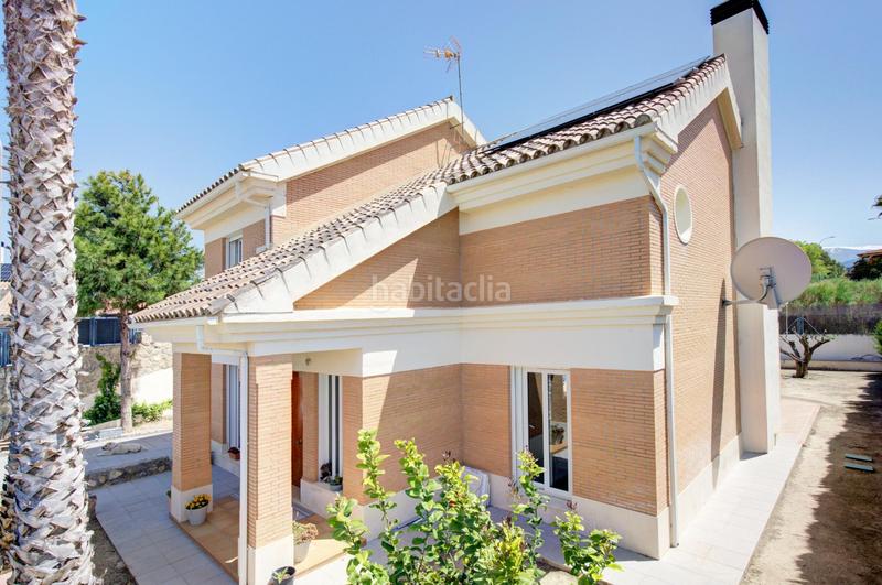 Foto 086153ac-fb4b-43fe-b119-1b35a822586d. Chalet con riscaldamento parcheggio piscina in Villa de Otura