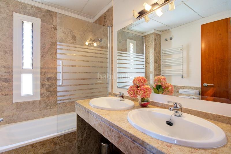 Foto 3f53e864-4874-410e-9309-40d521bb5709. Chalet con riscaldamento parcheggio piscina in Villa de Otura