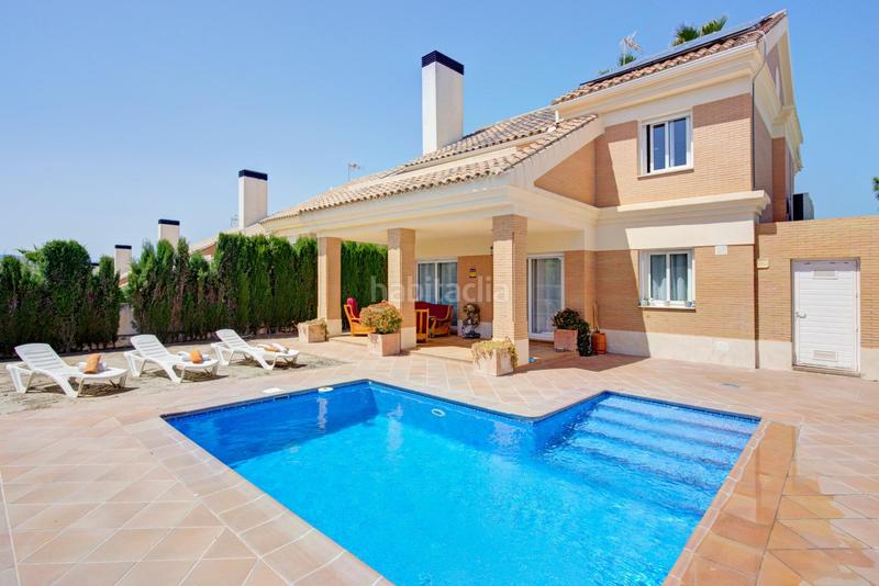 Foto f4c03a35-5cfa-425e-bfad-8f33b89c6bbf. Chalet con riscaldamento parcheggio piscina in Villa de Otura