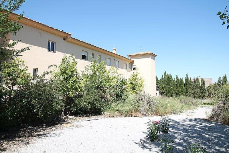 Foto 51a1913e-e77c-431f-99e2-8770cc3f8986. Edificio oportunidad de inversión en el ventorrillo!! en Cúllar Vega