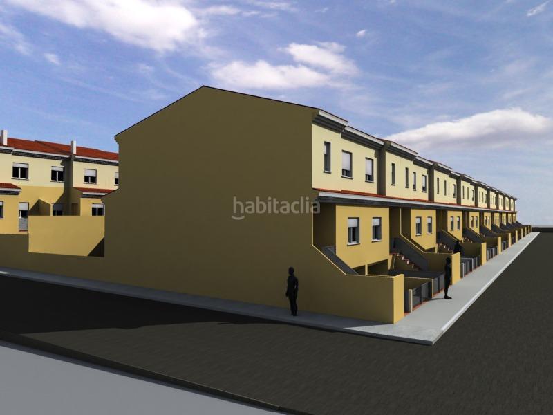 Foto c9473887-5b44-4a7e-aeb4-9d29d41ad133. Casa adossada amb aparcament a Cijuela