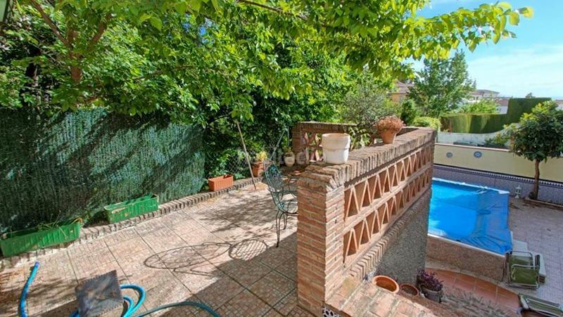 Foto fe46c3ac-29b5-4194-a535-74c66868c932. House with parking pool in Alfacar