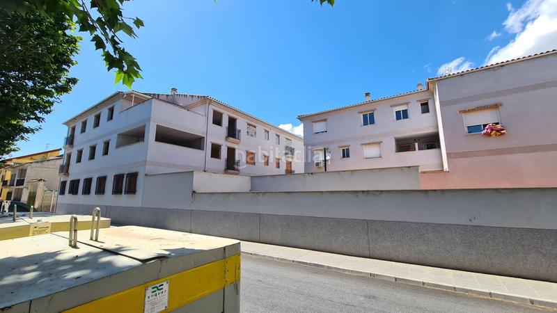 Foto da6dda9c-9f49-425d-80cf-1a3922796a04. Edificio oportunidad de inversión ! en Cijuela