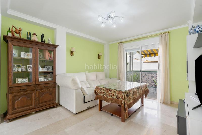 Foto a9614b72-90ad-4e16-8625-d8693781bb28. Casa adossada amb calefacció aparcament piscina a Granada