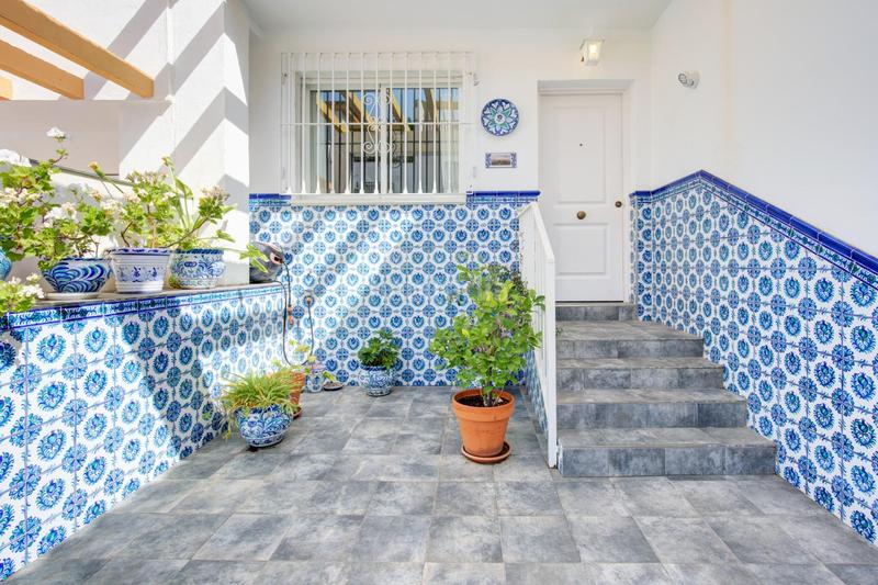 Foto c751b406-39b5-4ac5-a453-3d2d866137e1. Casa adossada amb calefacció aparcament piscina a Granada