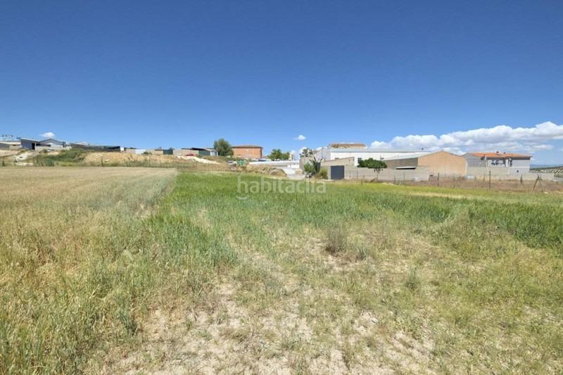 Foto bfdd6427-b31e-4ccb-8a9e-e89e8f88f988. Terreno residencial oportunidad de inversión !! en Chimeneas