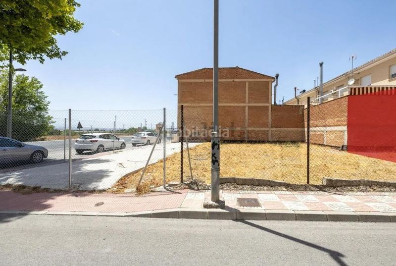Foto b35ce5e0-e706-4914-ab1a-3c781a726a94. Terreny residencial a Pinos Puente