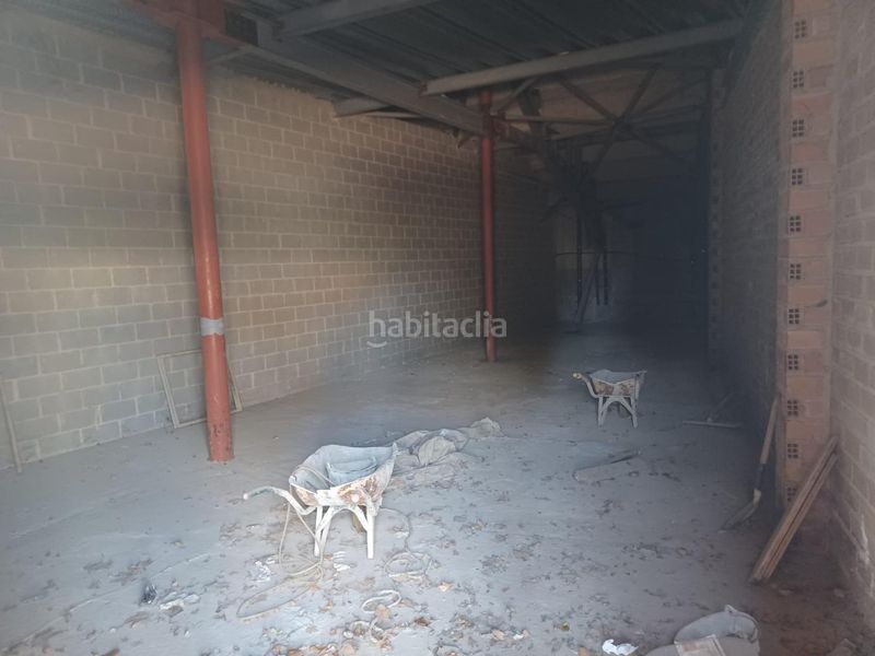Foto 2a5ad86d-cb4d-442f-9361-dd9fdc7b6c56. Lloguer local comercial a Atarfe