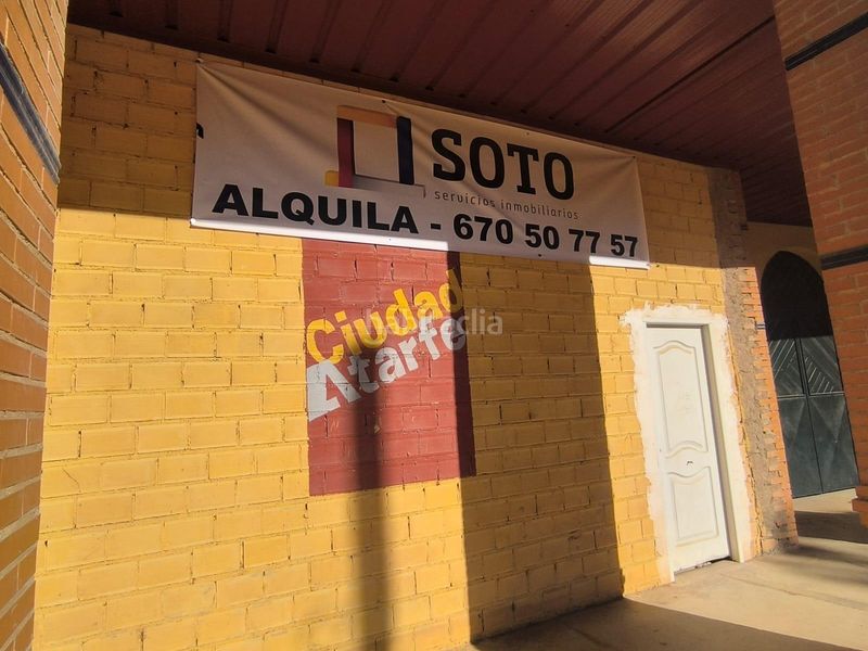 Foto 3a0ffac5-4817-418c-91bb-f8ee12f4dbbf. Lloguer local comercial a Atarfe