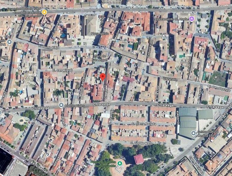 Foto f091d1a7-7fe8-42b6-be22-36660df0112b. Terreny residencial a Atarfe