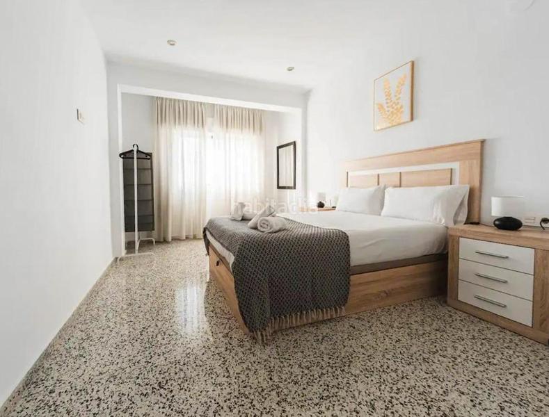 Foto eb45bf5d-0d30-40c6-9afe-37aa7e07c33f. Piso  en venta en Plaza de Toros Granada