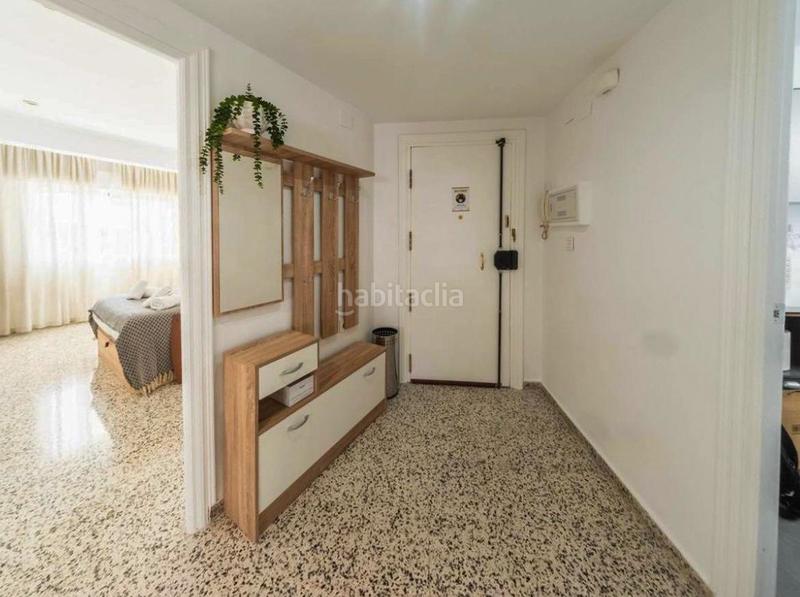 Foto feb07763-03f9-404c-85e0-4c9187010a08. Piso  en venta en Plaza de Toros Granada