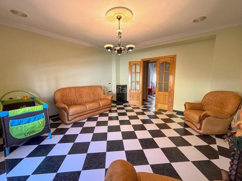 Foto 1d4f5b30-add6-44dc-83f4-389daf6b8171. Haus mit parking in Atarfe