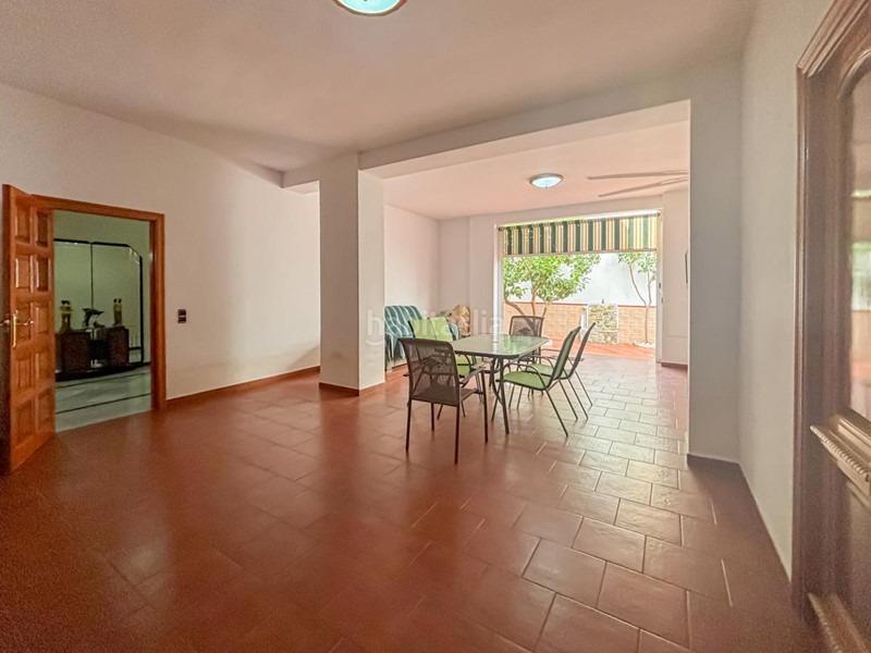 Foto 77f55f81-8b63-4ce8-a851-ba8874ac8950. Haus mit parking in Atarfe