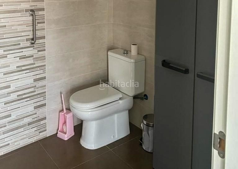 Foto 540642a8-db32-4a26-b4aa-51c06e638cb9. Local comercial a Atarfe