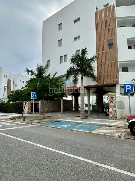 Foto 5fa5f84a-7987-40a2-9248-12cbbec63849. Pis amb aparcament piscina a Playa de Granada Motril