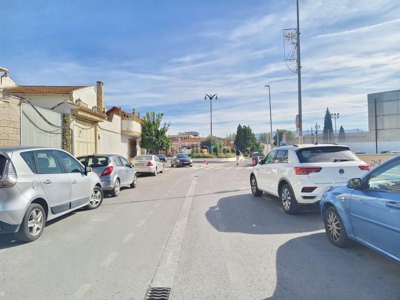 Foto 188016fe-a80e-42fc-af9c-d308090431de. Lloguer local comercial a Atarfe