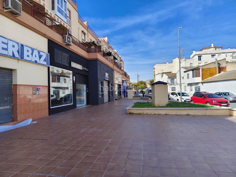 Foto 4e7c2968-bddf-4f3a-86c7-2cc3bd34aff1. Lloguer local comercial a Atarfe