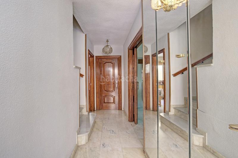 Foto 3698af61-1510-4d1a-b3b1-8fa486141c4c. Casa adossada amb aparcament a Atarfe