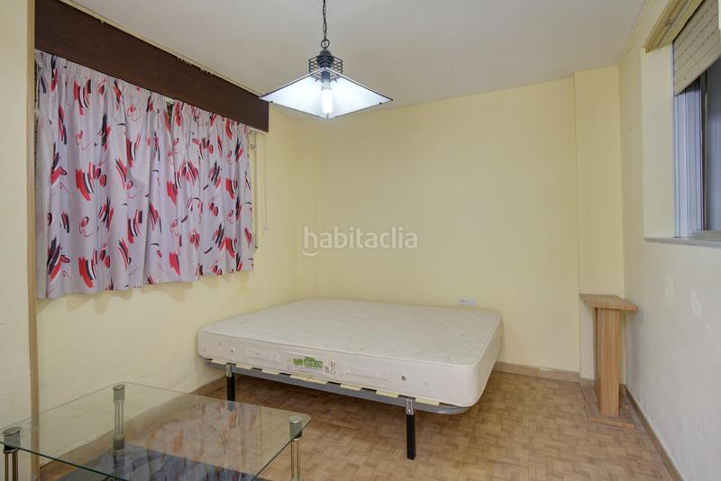 Foto 543181d6-45de-48f0-aefc-8dfa41ec6407. Casa adossada amb aparcament a Atarfe