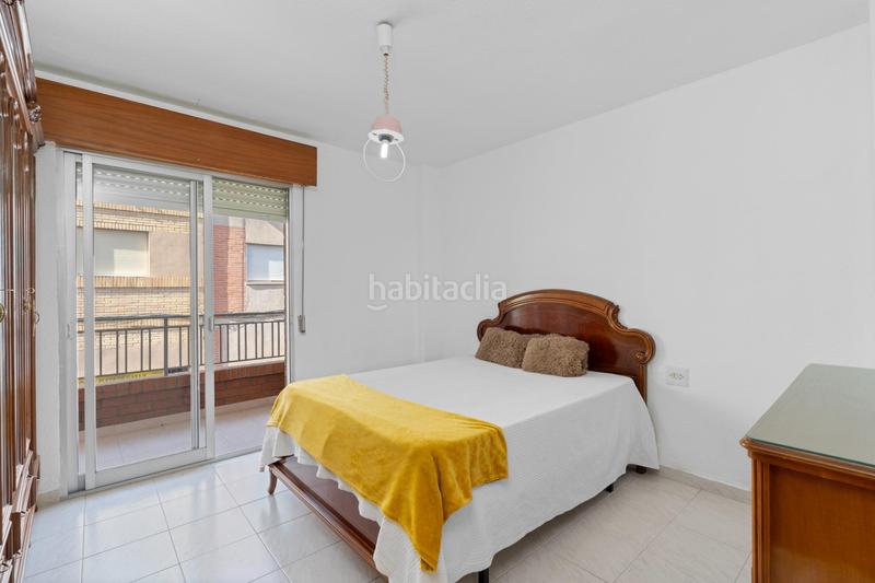 Foto 98cdfaa4-3413-495b-9a35-2b4bdd27bd29. Casa adossada amb aparcament a Atarfe