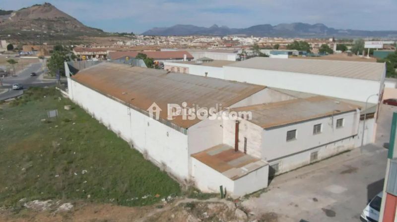 Foto 9ad03804-2c41-4ea8-90a3-9b0e2e2c1035. Nau industrial a Atarfe