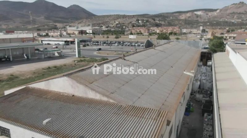 Foto d92e13ee-3954-4344-a3e3-0aba1bde2e0a. Nau industrial a Atarfe