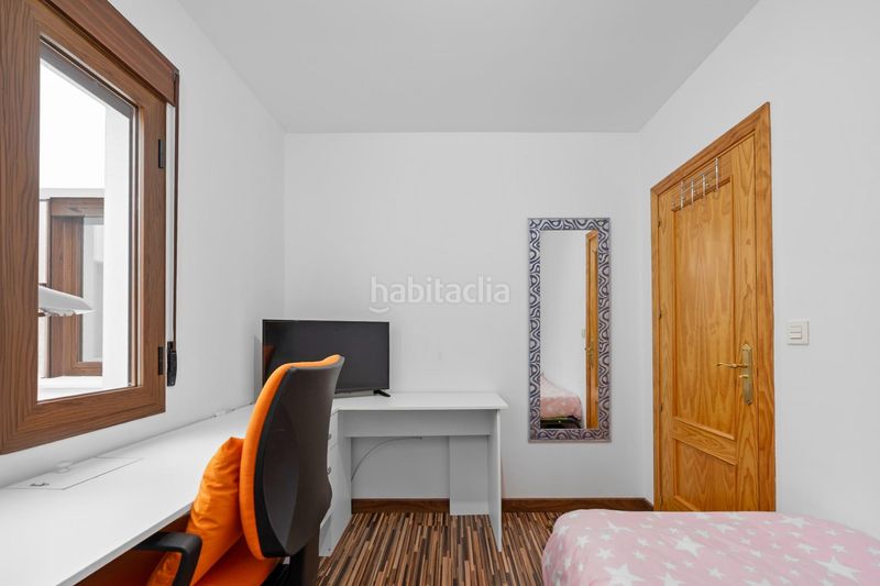 Foto e587c6b8-6e1f-4c7b-b9e7-00e8efd860ce. Flat in Atarfe