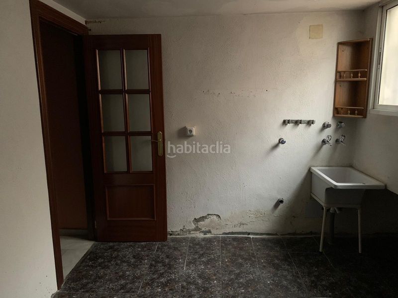 Foto a6b583e3-359e-44b1-be89-d0302aa0225e. Casa adossada amb aparcament a Maracena