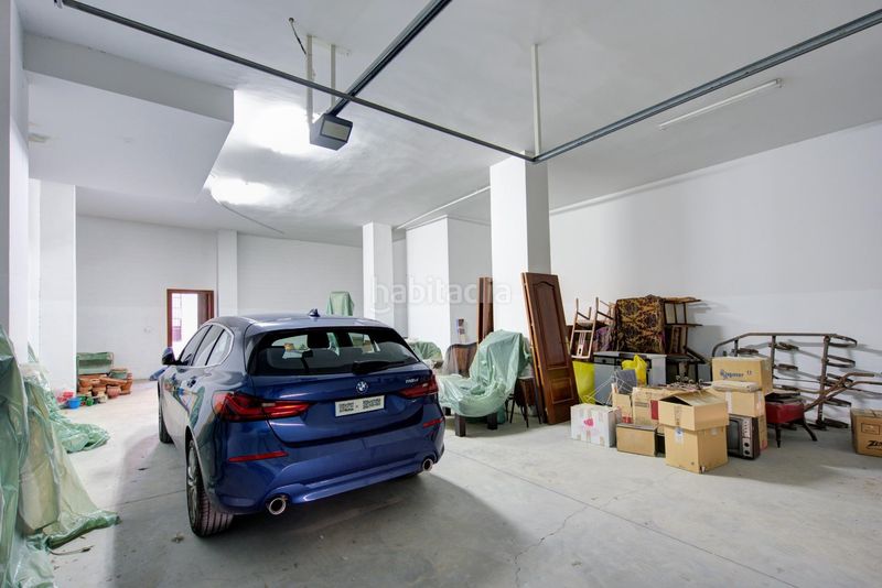 Foto dbd8f2d2-cbc8-480a-a566-c7fee5a44807. Casa amb aparcament a Atarfe